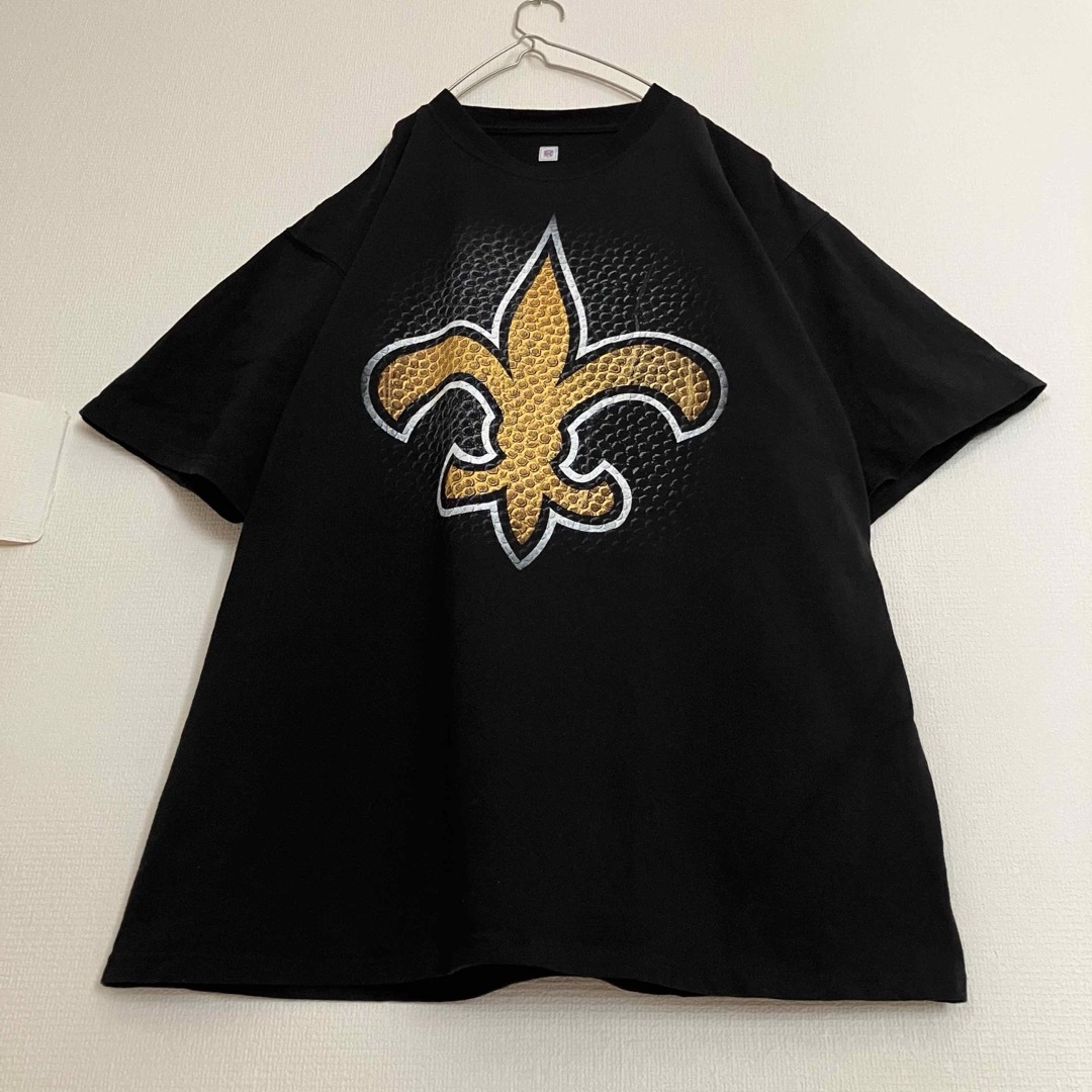 超オーバーサイズNFLニューオーリンズセインツTシャツビッグロゴTEE黒tシャツ メンズのトップス(Tシャツ/カットソー(半袖/袖なし))の商品写真