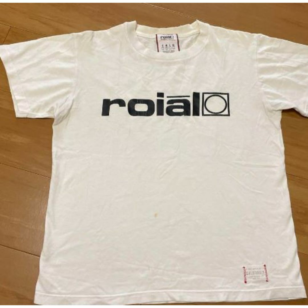 roial ロイアル　Tシャツ メンズのトップス(Tシャツ/カットソー(半袖/袖なし))の商品写真