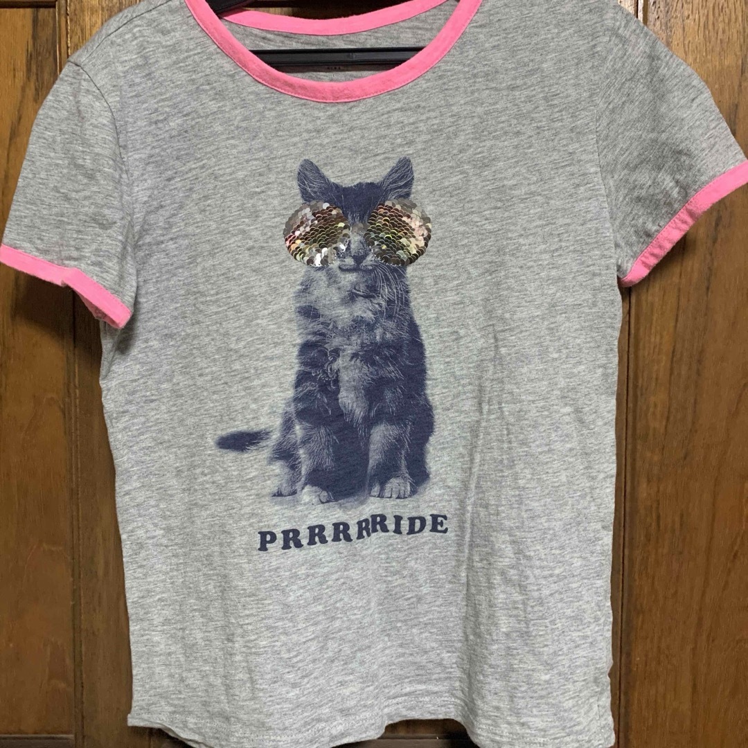 GAP(ギャップ)のGAP スパンコールTシャツ キッズ/ベビー/マタニティのキッズ服女の子用(90cm~)(Tシャツ/カットソー)の商品写真