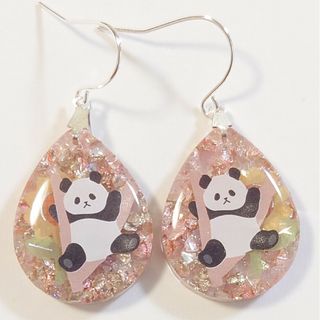 パンダちゃん♥向日葵柄レジンピアス・イヤリング　　　パンダ　　パンダピアス(ピアス)