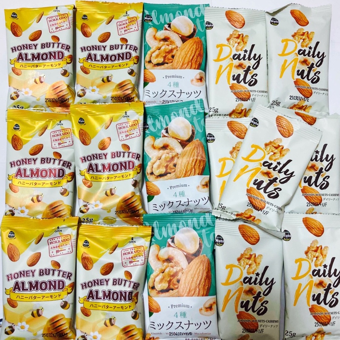 ミックスナッツ&ハニーバターアーモンド　3種16袋 食品/飲料/酒の食品(菓子/デザート)の商品写真