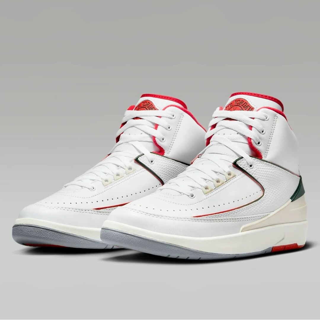 NIKE(ナイキ)のNike Air Jordan2 Retro "Origins" メンズの靴/シューズ(スニーカー)の商品写真