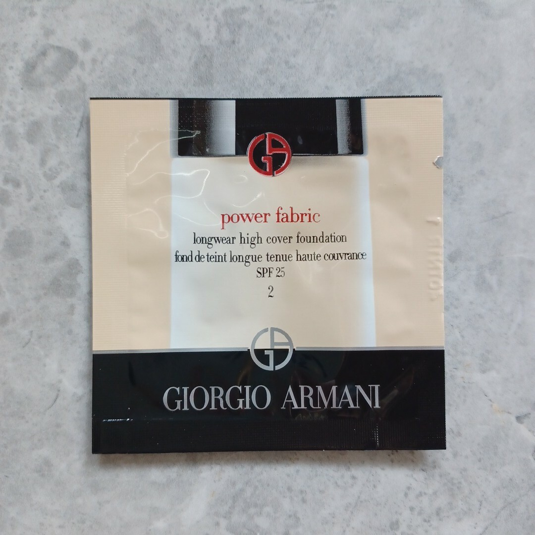 Giorgio Armani(ジョルジオアルマーニ)のジョルジオ・アルマーニ　ファンデーション コスメ/美容のベースメイク/化粧品(ファンデーション)の商品写真