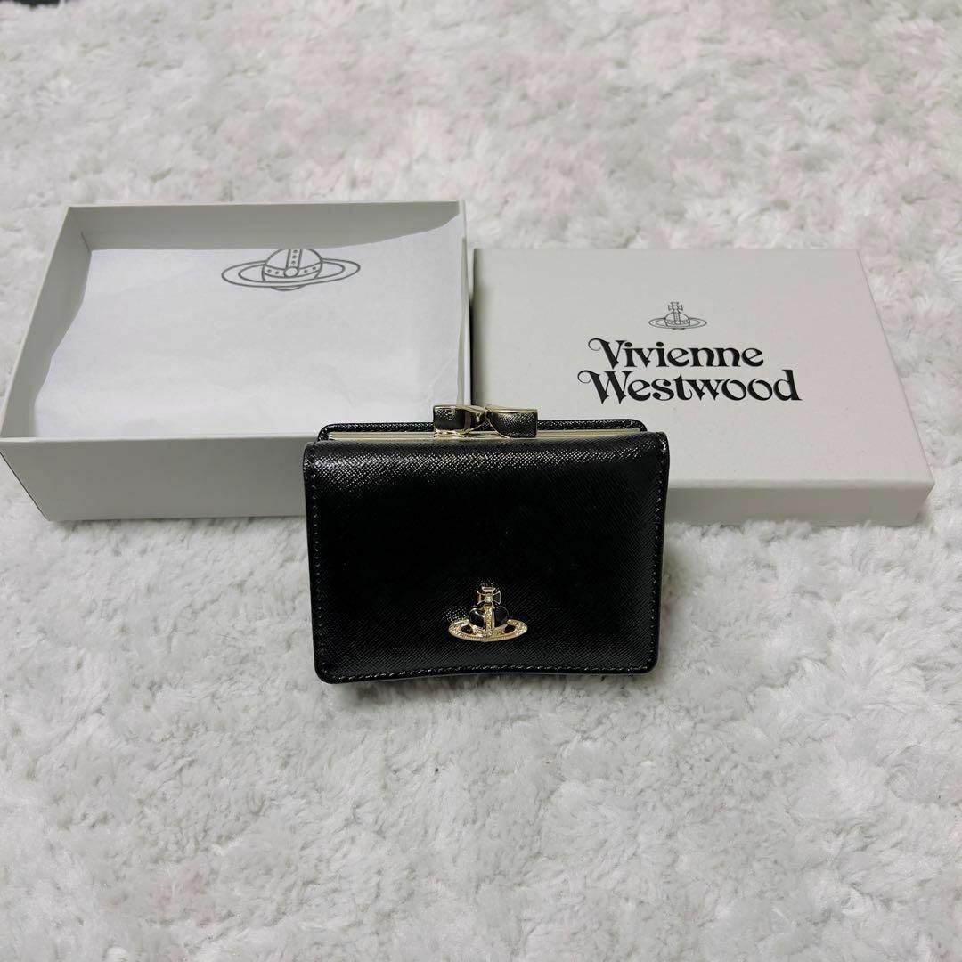 Vivienne Westwood(ヴィヴィアンウエストウッド)のvivienne westwood ディアマンテ オーブ 口金 三つ折り財布 黒 レディースのファッション小物(財布)の商品写真