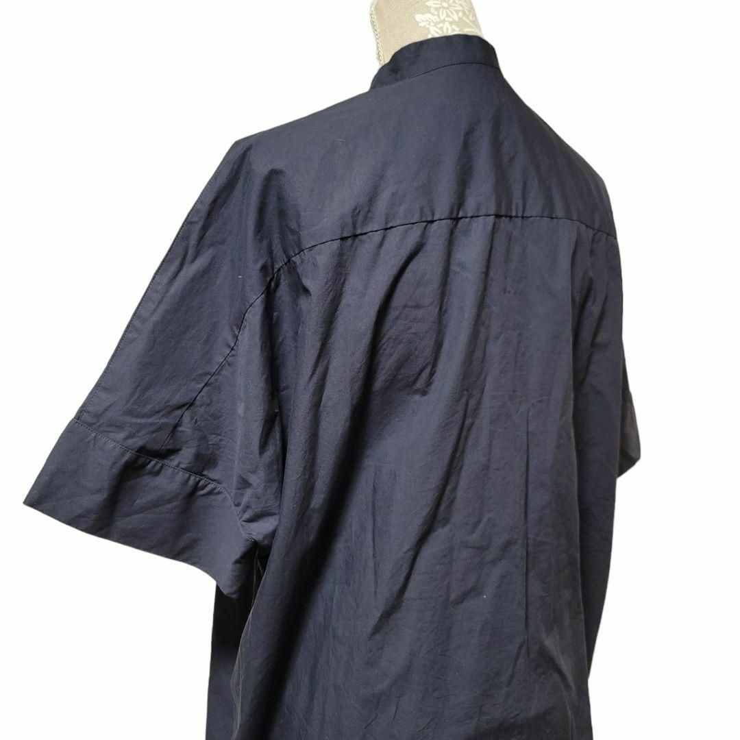 MUJI (無印良品)(ムジルシリョウヒン)の無印良品【MUJI】　ロングシャツ　ビッグシルエット　紺　ゆったりサイズ レディースのトップス(シャツ/ブラウス(半袖/袖なし))の商品写真