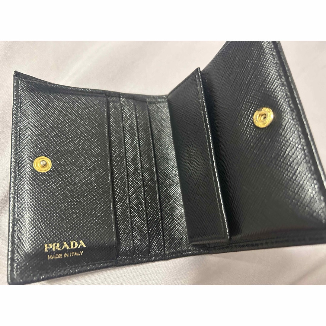 PRADA(プラダ)のプラダ財布　ブラック レディースのファッション小物(財布)の商品写真