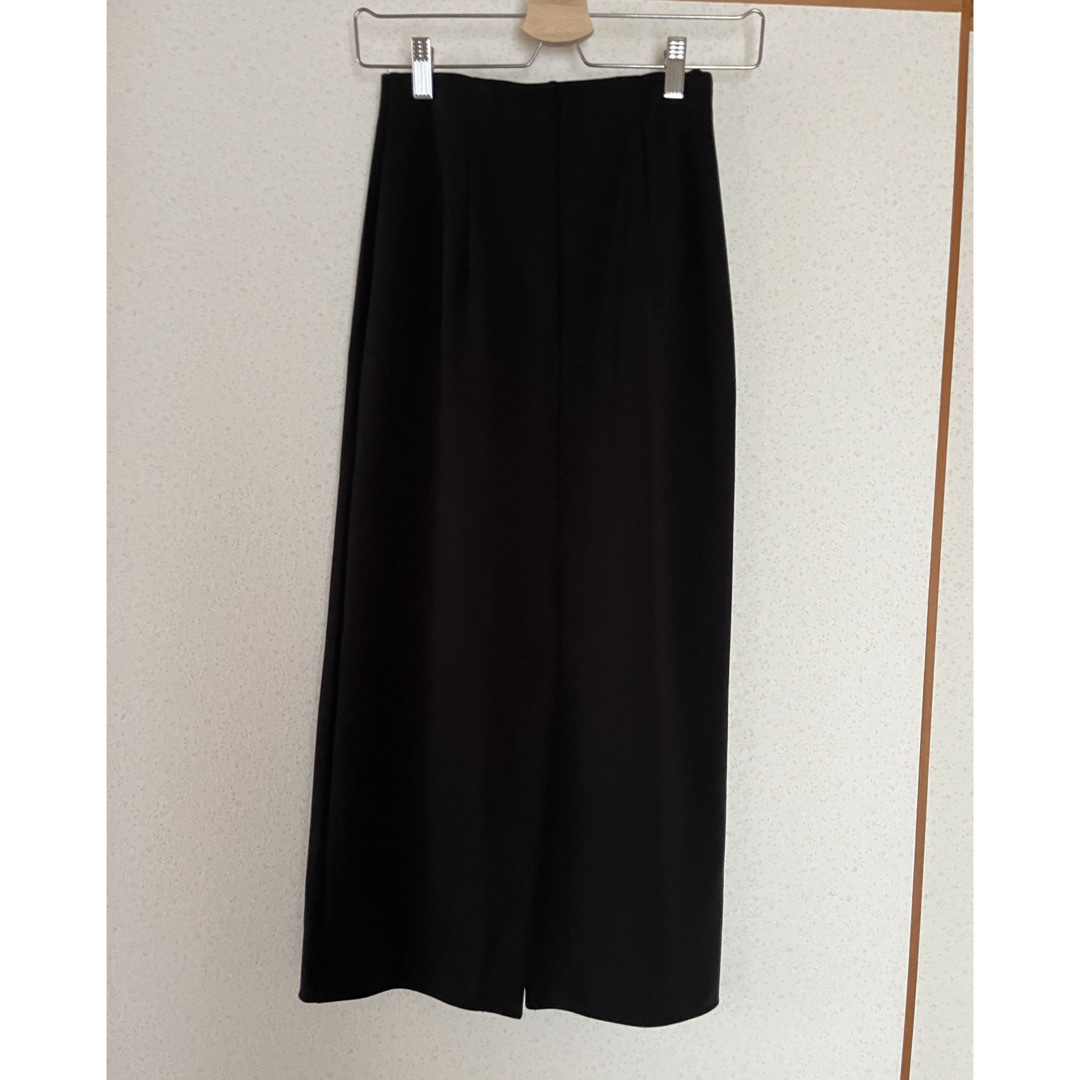 UNIQLO(ユニクロ)のユニクロ　ストレッチダブルフェイス　ナロースカート　ブラック　S レディースのスカート(ひざ丈スカート)の商品写真
