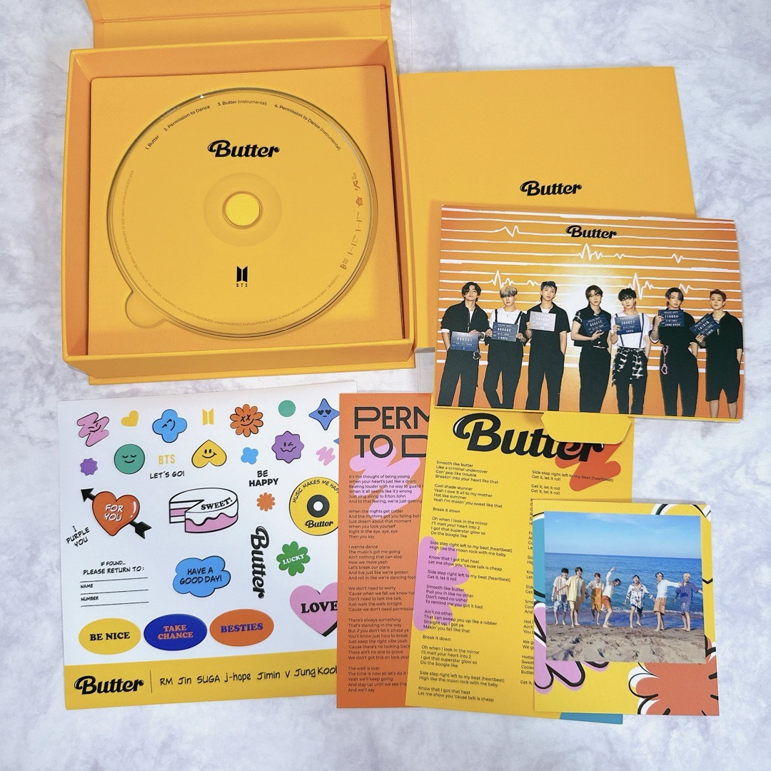 防弾少年団(BTS)(ボウダンショウネンダン)のBTS 「Butter」 CD （Cream ver.） エンタメ/ホビーのCD(K-POP/アジア)の商品写真