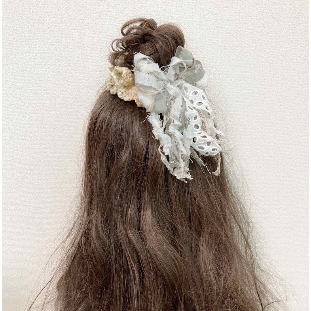 フリル編みリボンシュシュ*＊ミックスカラー＊* ハンドメイドのアクセサリー(ヘアアクセサリー)の商品写真