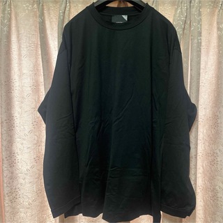 エイトン(ATON)の未使用品✴︎ATON ロングスリーブTシャツ　黒(Tシャツ/カットソー(七分/長袖))