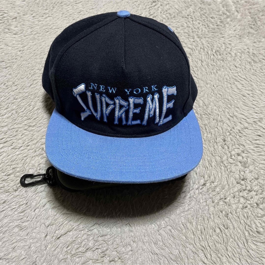 Supreme(シュプリーム)の21ss Supreme BONES LOGO 5-PANEL キャップ　cap メンズの帽子(キャップ)の商品写真