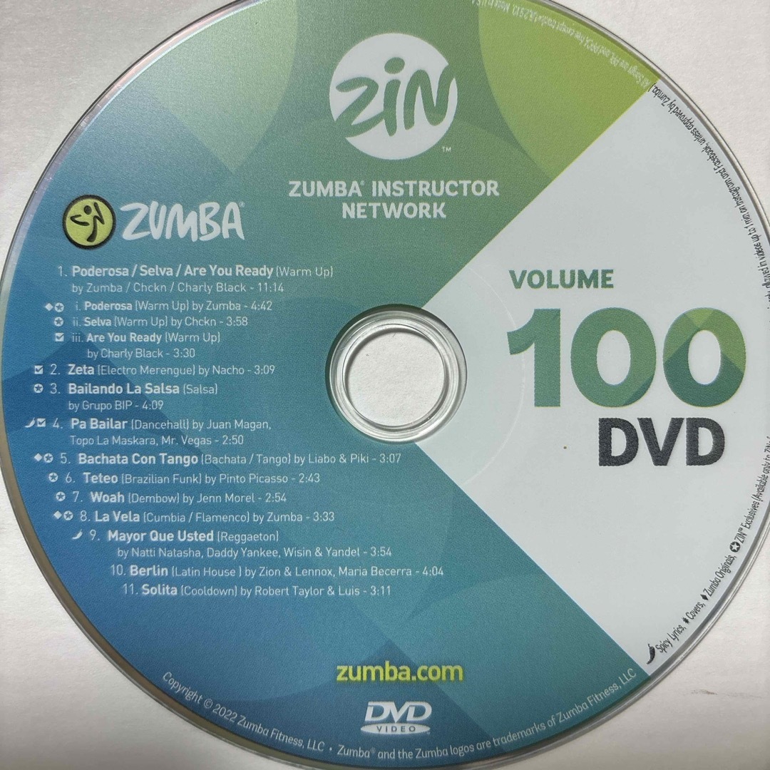 Zumba(ズンバ)のズンバ　ZIN100  DVD エンタメ/ホビーのDVD/ブルーレイ(スポーツ/フィットネス)の商品写真