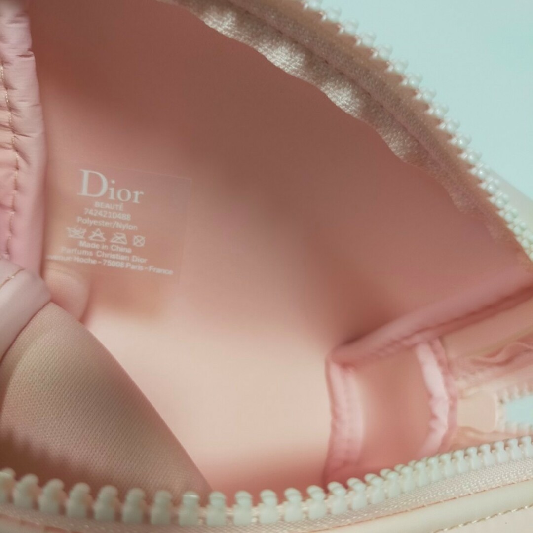 Christian Dior(クリスチャンディオール)のディオール Dior ノベルティ ポーチ　ピンク レディースのファッション小物(ポーチ)の商品写真
