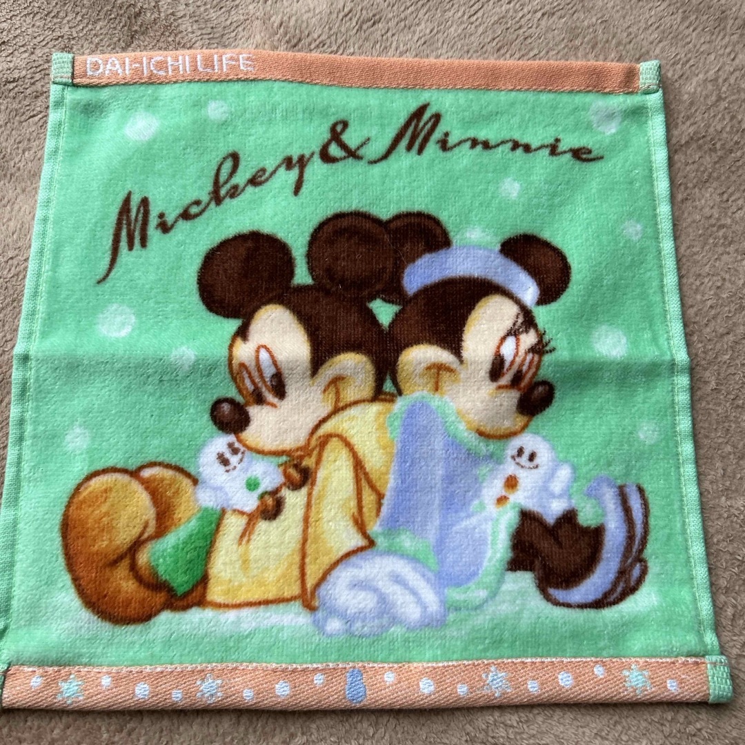 Disney(ディズニー)のディズニーミッキーミニータオルハンカチ レディースのファッション小物(ハンカチ)の商品写真
