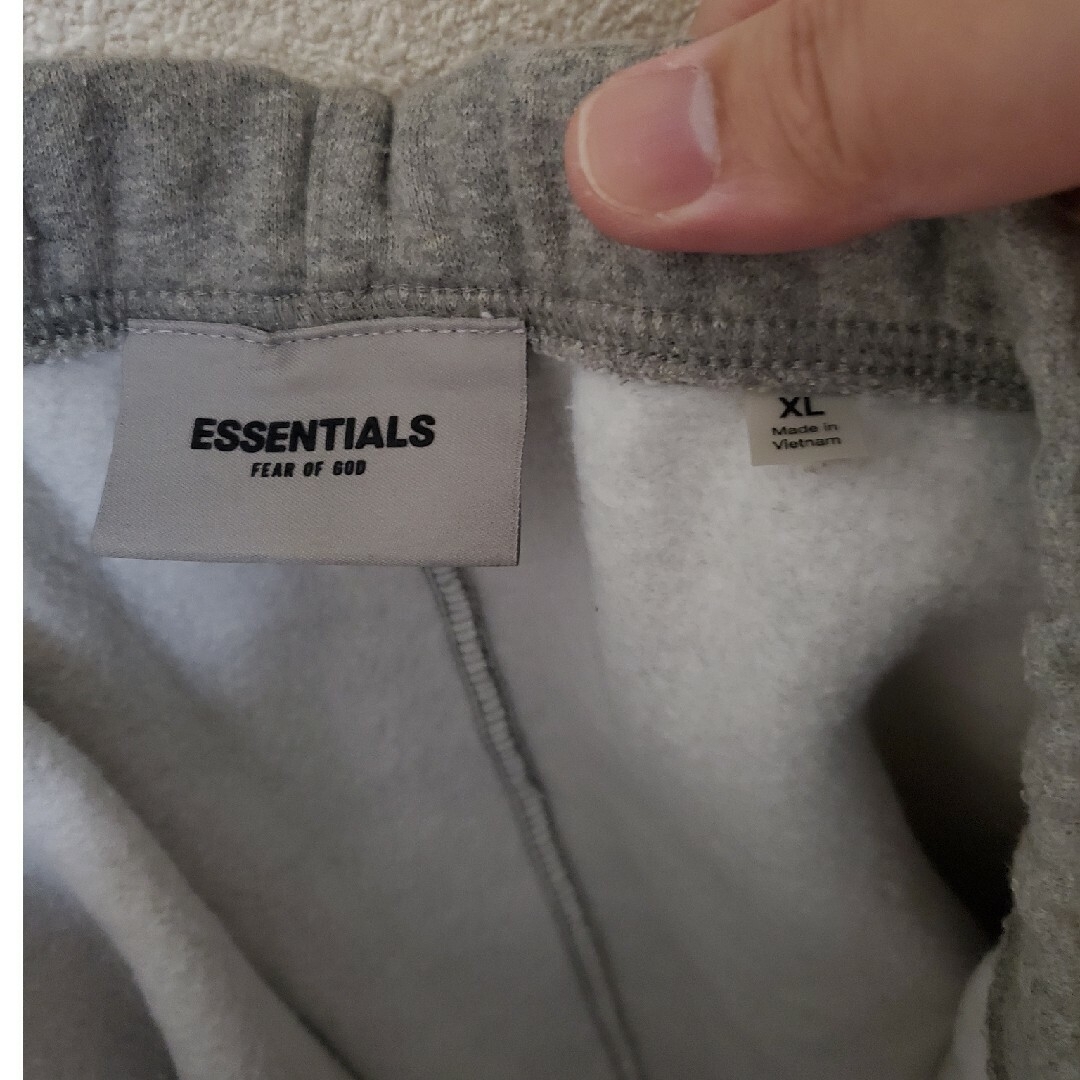 S.ESSENTIALS(エスエッセンシャルズ)のEssentialハーフパンツグレー メンズのパンツ(ショートパンツ)の商品写真