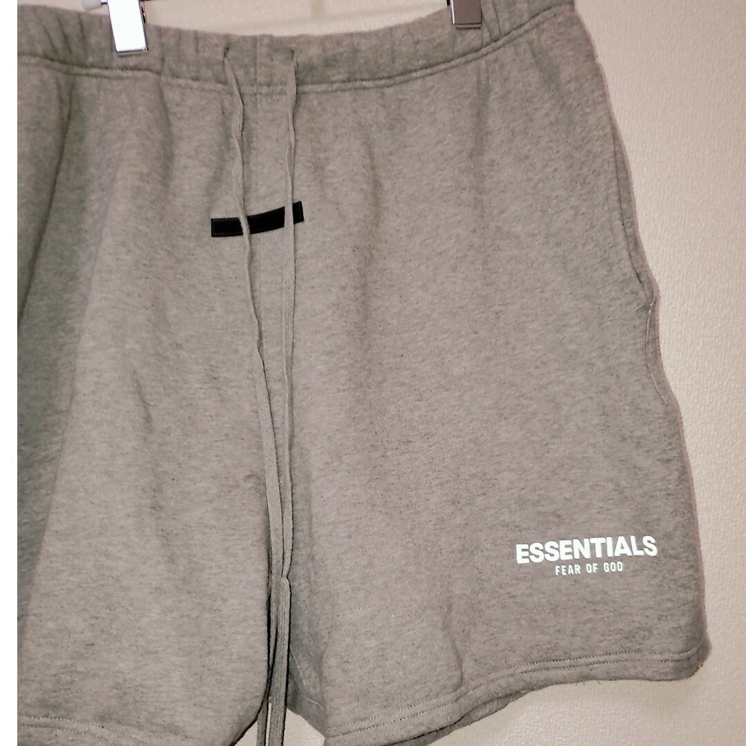 S.ESSENTIALS(エスエッセンシャルズ)のEssentialハーフパンツグレー メンズのパンツ(ショートパンツ)の商品写真