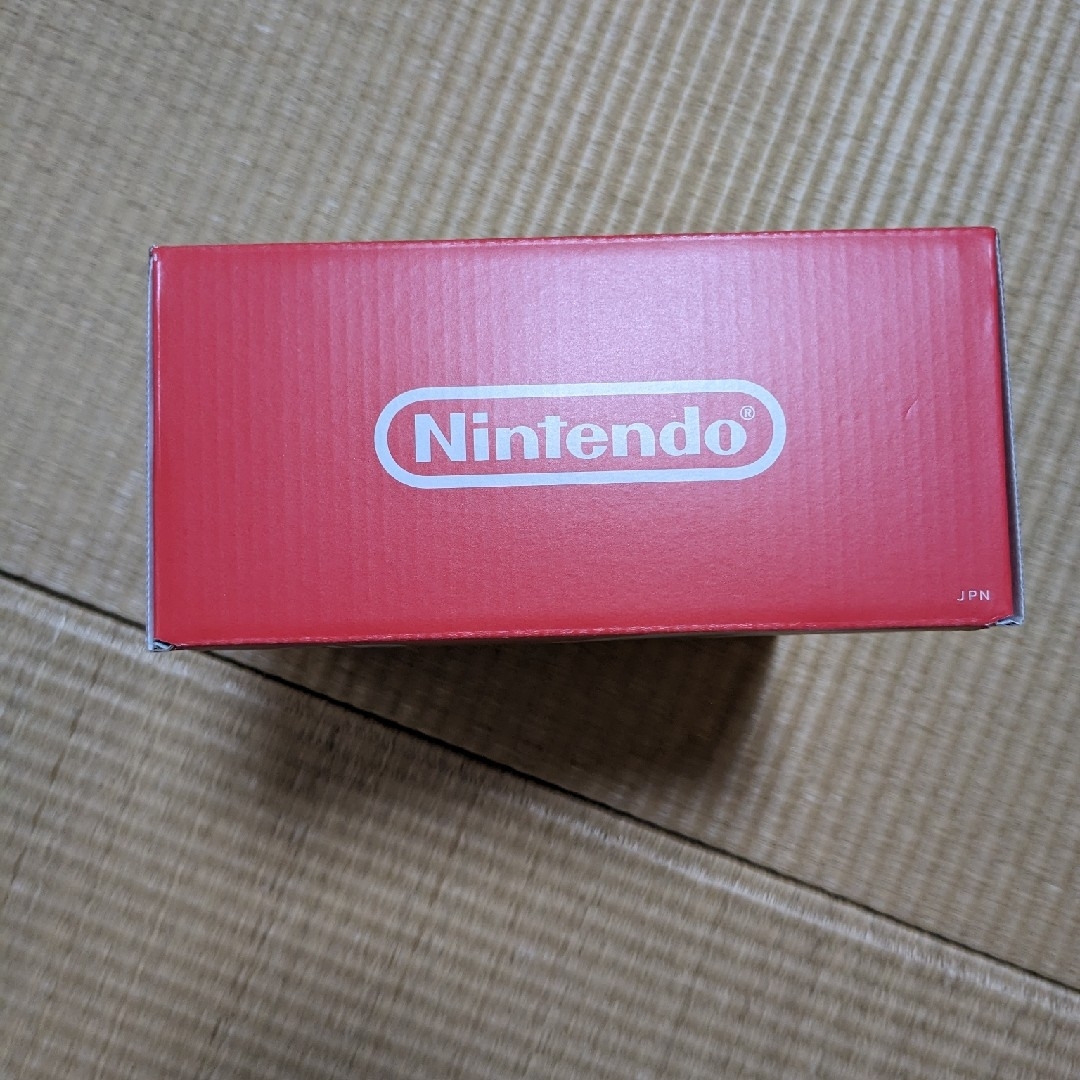 Nintendo Switch(ニンテンドースイッチ)のNintendo Switch 本体 有機ELモデル 　新品 エンタメ/ホビーのゲームソフト/ゲーム機本体(家庭用ゲーム機本体)の商品写真