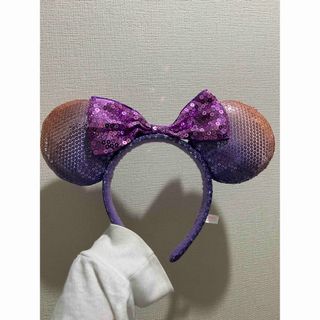 Disney - ディズニー　カチューシャ　ミニー　ミニーマウス　スパンコール　パープル　紫