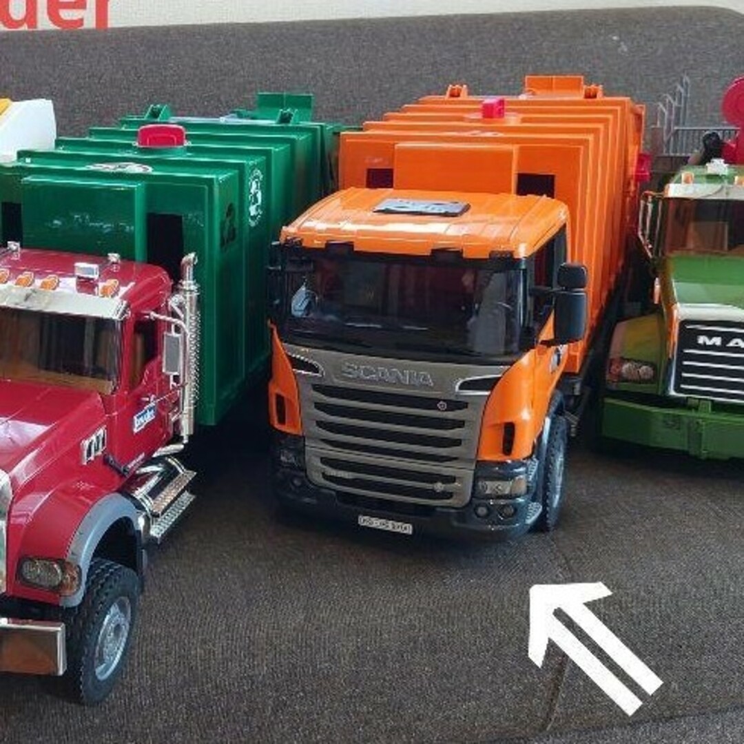 bruder - MAN TGS ごみ収集車 ブルーダーbruder スカニアSCANIA bruder - MAN TGS ごみ収集車 ブルーダーbruder スカニアSCANIA