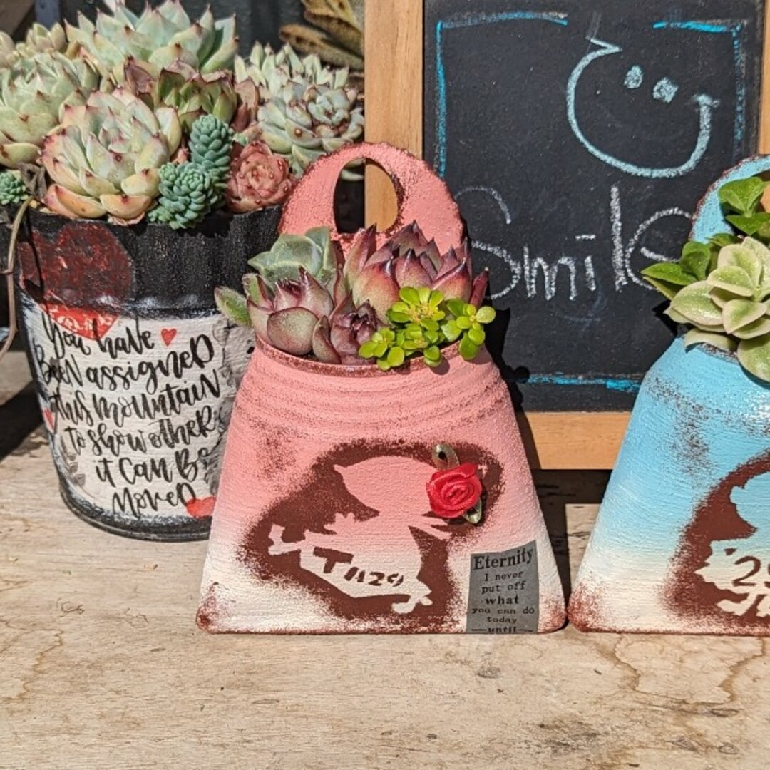 多肉植物❤リメ缶❤吊るし❤壁掛け❤お試しに❤デコパージュ❤ステンシル❤2個セット ハンドメイドのフラワー/ガーデン(その他)の商品写真