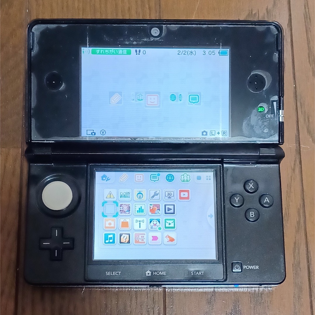 ニンテンドー3DS(ニンテンドー3DS)のニンテンドー3DS コスモブラック 中古 エンタメ/ホビーのゲームソフト/ゲーム機本体(携帯用ゲーム機本体)の商品写真