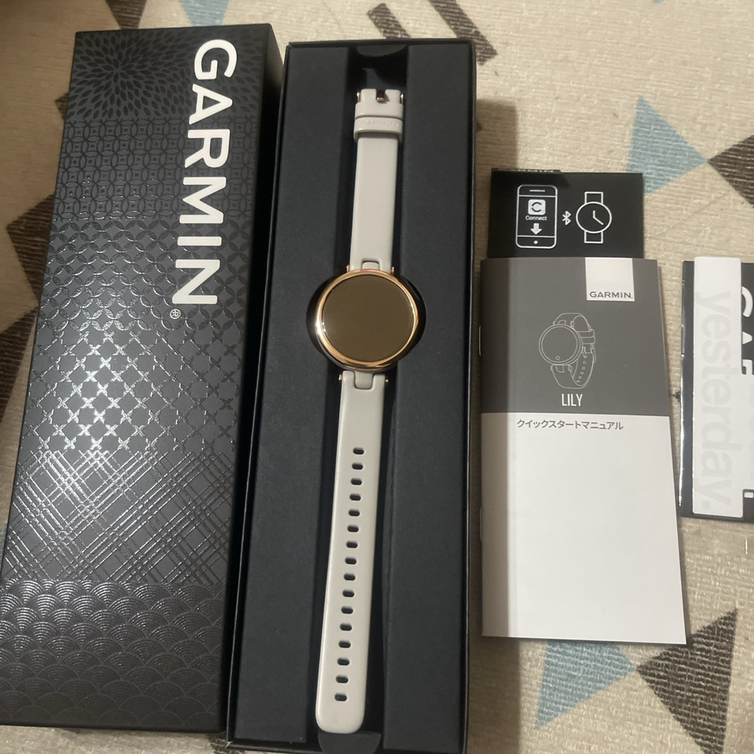 GARMIN(ガーミン)のGARMIN LILY SPORT LIGHT SAND/ROSE GOL スマホ/家電/カメラのスマートフォン/携帯電話(その他)の商品写真