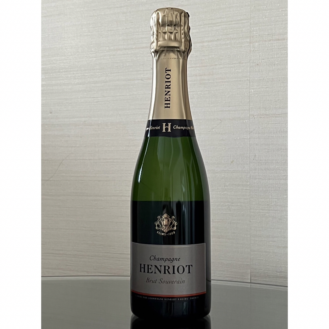 MOËT & CHANDON(モエエシャンドン)のアンリオ ブリュット スーヴェラン  375ml ハーフ　12本セット。 食品/飲料/酒の酒(シャンパン/スパークリングワイン)の商品写真