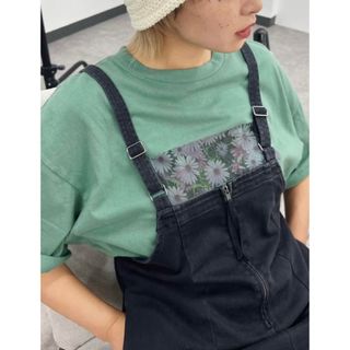 カスタネ(Kastane)の【WHIMSIC】FLOWER PHOTO TEE(Tシャツ(半袖/袖なし))