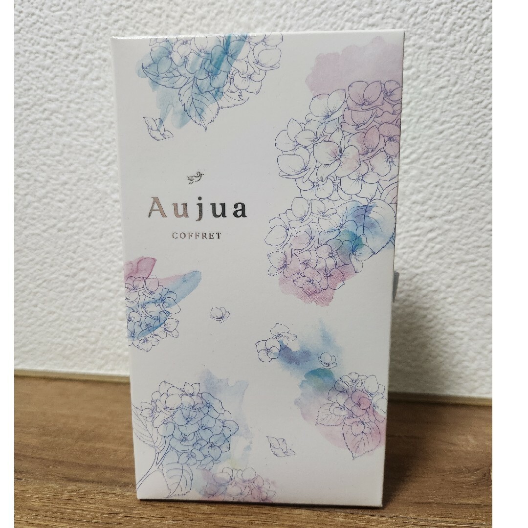 Aujua(オージュア)のオージュアコフレ AujuaCOFFRET コスメ/美容のヘアケア/スタイリング(シャンプー/コンディショナーセット)の商品写真