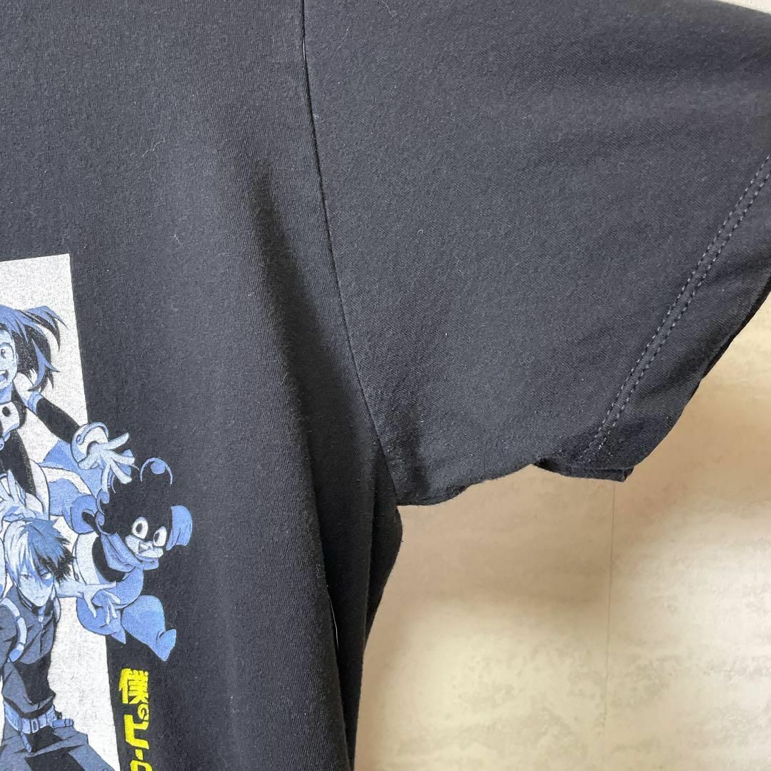 海外限定デザイン　僕のヒーローアカデミア　黒ブラック　半袖Ｔシャツ　メンズ古着 メンズのトップス(Tシャツ/カットソー(半袖/袖なし))の商品写真