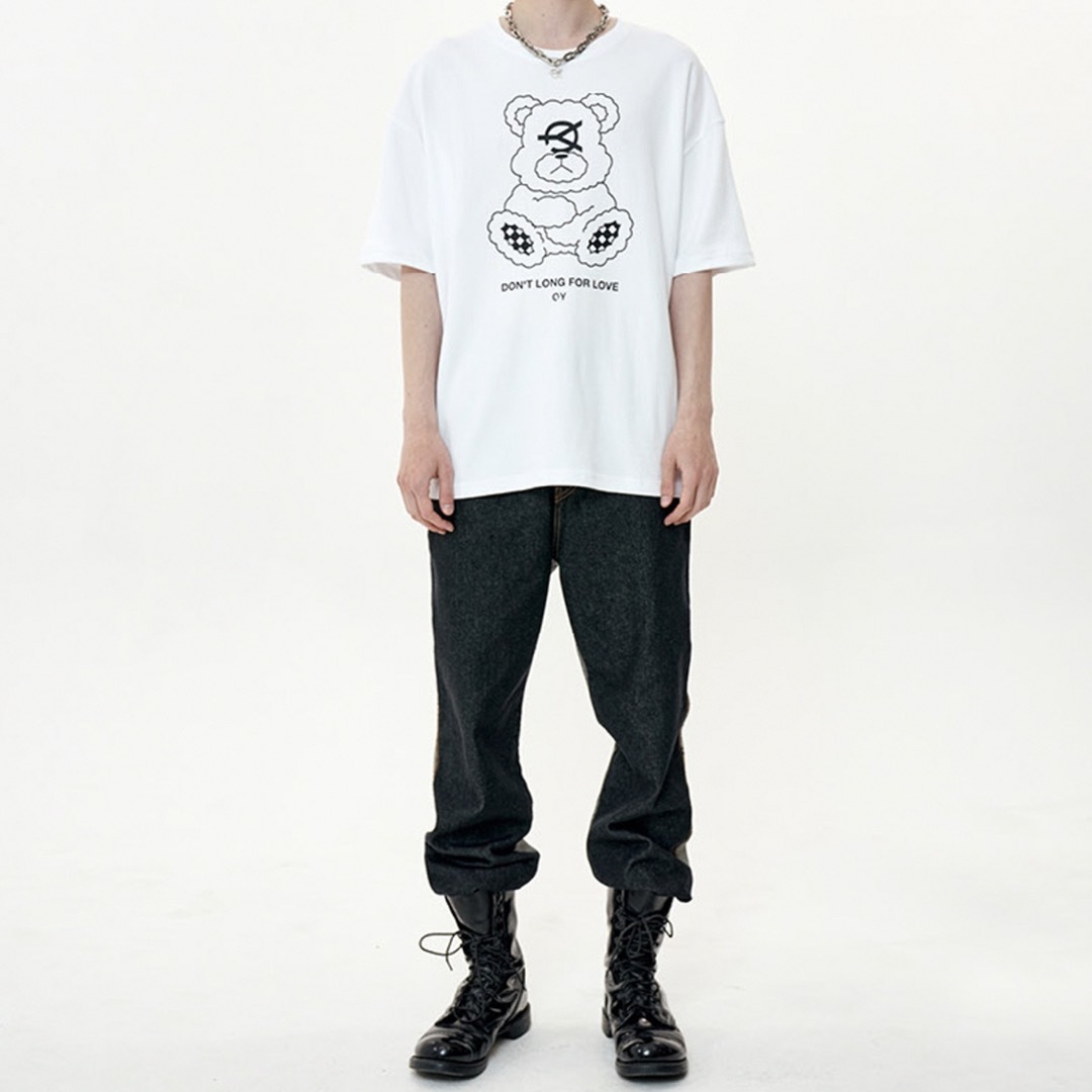 OY(オーワイ)のOY オーワイ　くま　BIG Tシャツ　ホワイト メンズのトップス(Tシャツ/カットソー(半袖/袖なし))の商品写真