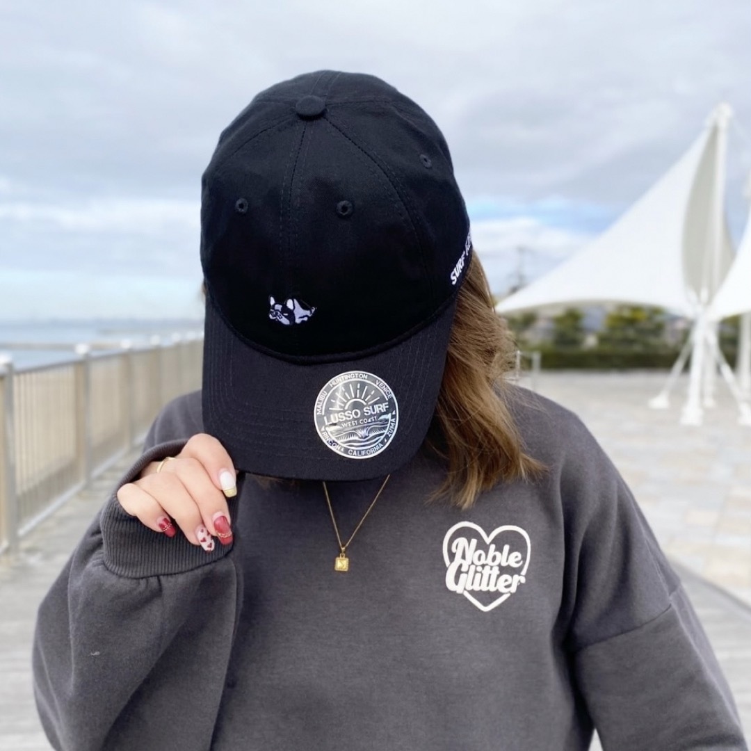 NEW ERA(ニューエラー)の正規品☆LUSSO SURF サーフドッグキャップ　帽子　ブラック　RVCA レディースの帽子(キャップ)の商品写真