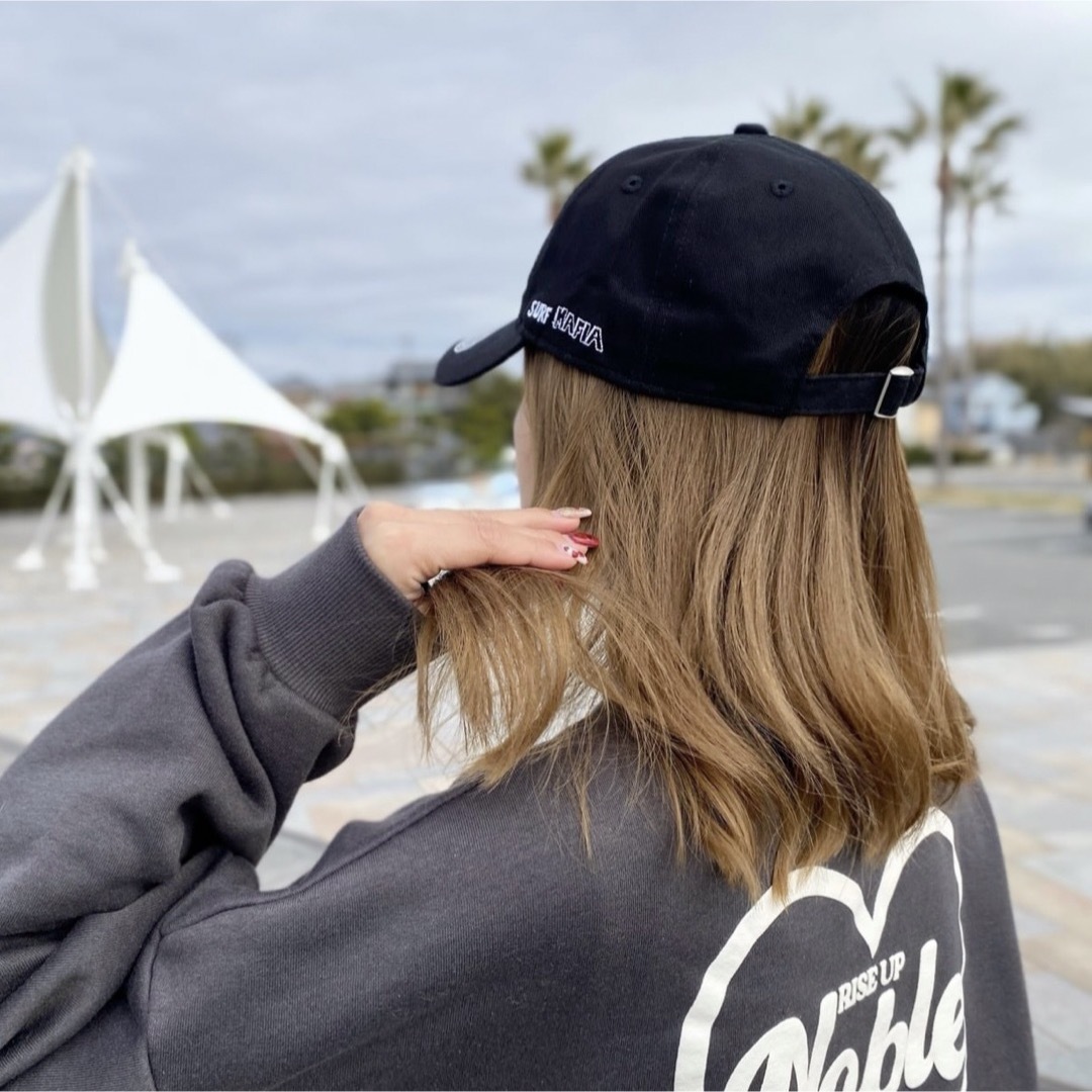 NEW ERA(ニューエラー)の正規品☆LUSSO SURF サーフドッグキャップ　帽子　ブラック　RVCA レディースの帽子(キャップ)の商品写真