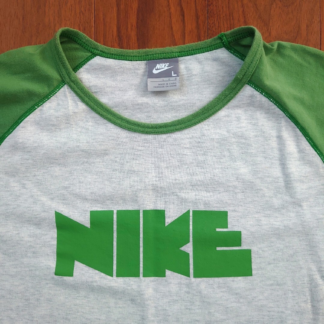 NIKE(ナイキ)のNIKE Tシャツ 半袖 Lサイズ ゴツナイキ ラグラン メンズのトップス(Tシャツ/カットソー(半袖/袖なし))の商品写真