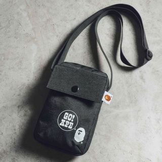 A BATHING APE - ◆A BATHING APE　お財布機能付き スマホショルダー　smart付録