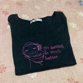 ラインストーンがかわいいブラック柄Tシャツ　半袖　ピンク(Tシャツ(半袖/袖なし))