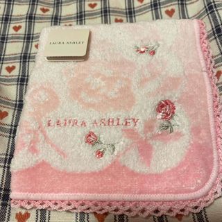 ローラアシュレイ(LAURA ASHLEY)のローラアシュレイ タオルハンカチ ピンク(ハンカチ)