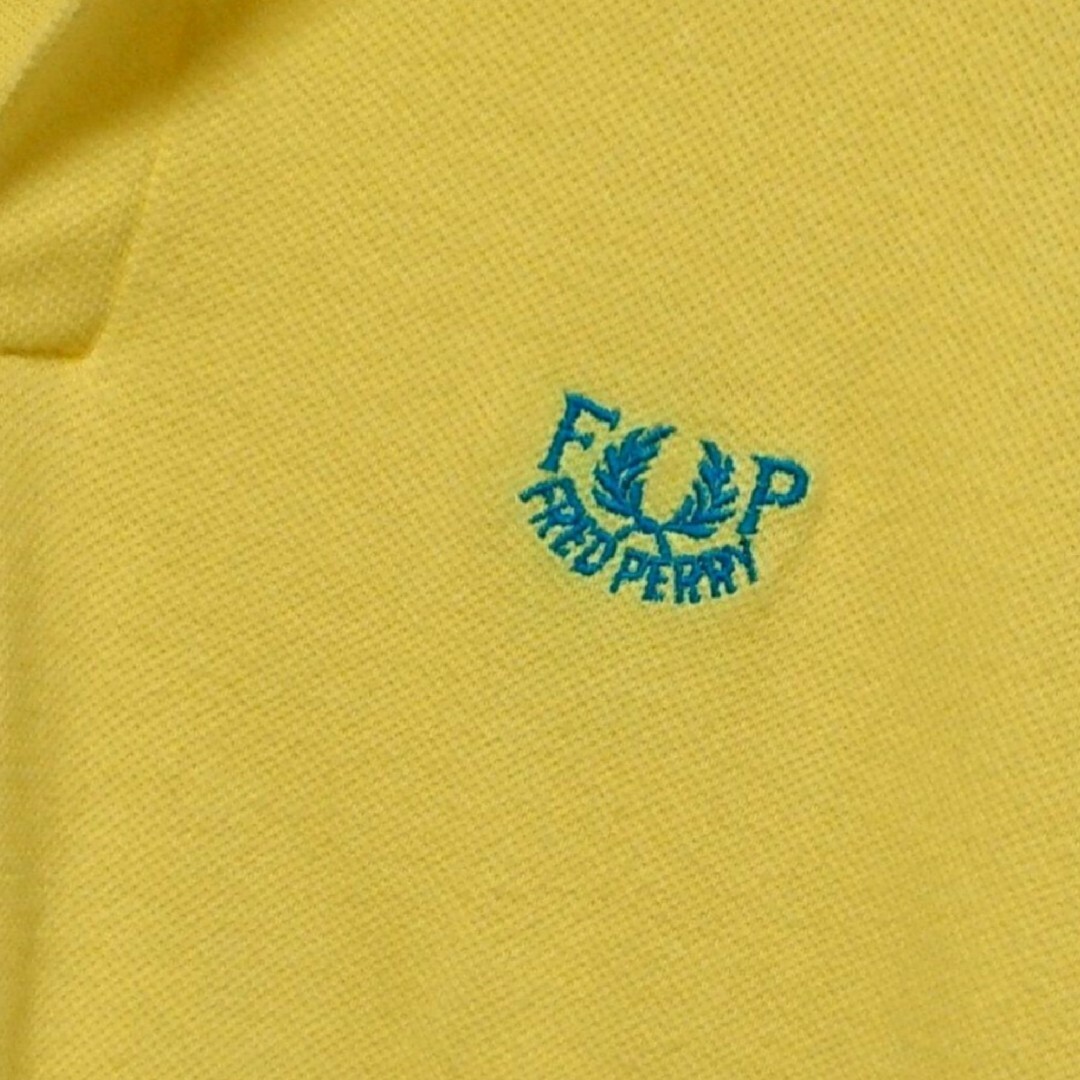 FRED PERRY(フレッドペリー)のフレッドペリー イングランド製 ワンポイント 刺繍 ロゴ 半袖 ポロシャツ メンズのトップス(ポロシャツ)の商品写真