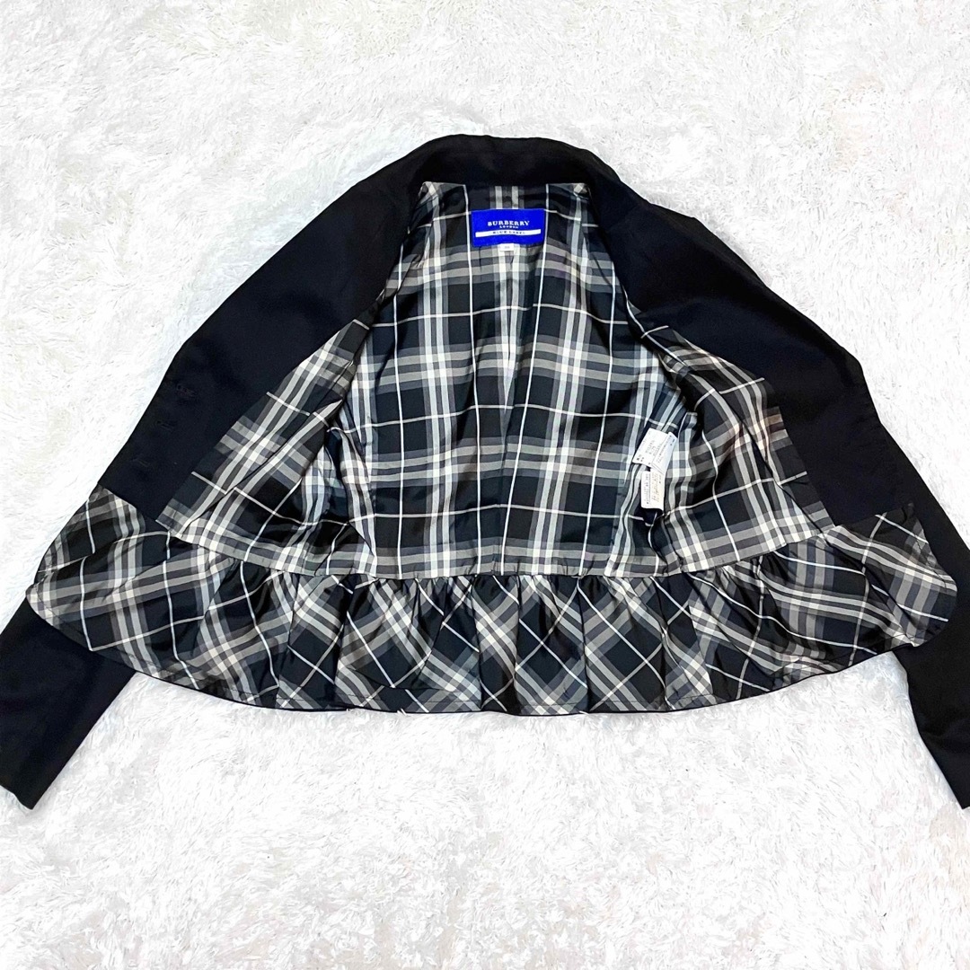 BURBERRY BLUE LABEL(バーバリーブルーレーベル)のバーバリー ブルーレーベル ジャケット ノバチェック 裾フリル 金ボタン M レディースのジャケット/アウター(テーラードジャケット)の商品写真