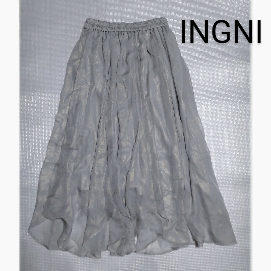 INGNI(イング)の【送料込】INGNI　( イング )シャイニーシアーイレヘムスカート(グレー レディースのスカート(ひざ丈スカート)の商品写真