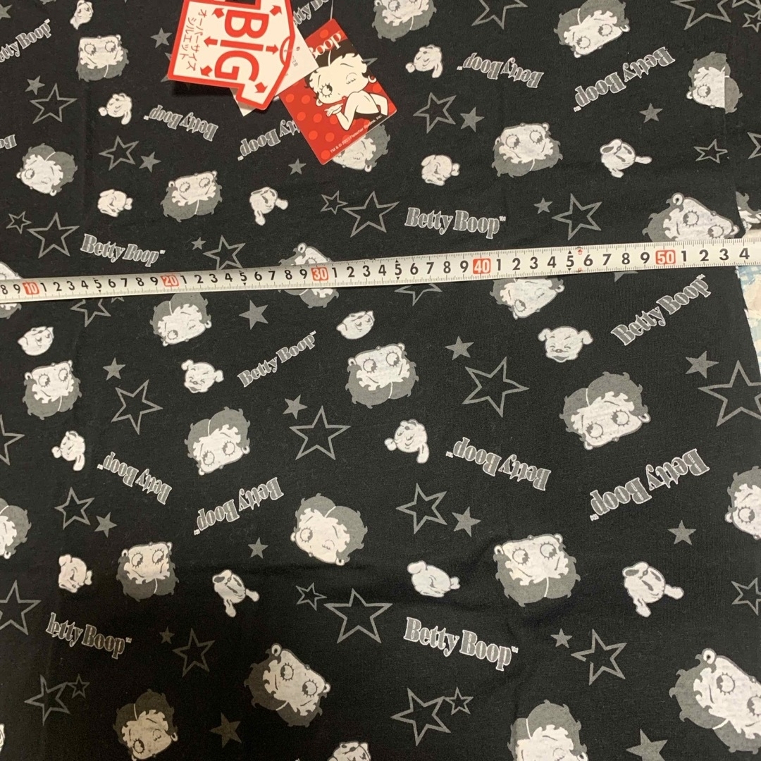 ベティちゃんデザイン　フリーサイズ半袖ビッグＴシャツ　ブラック レディースのトップス(Tシャツ(半袖/袖なし))の商品写真