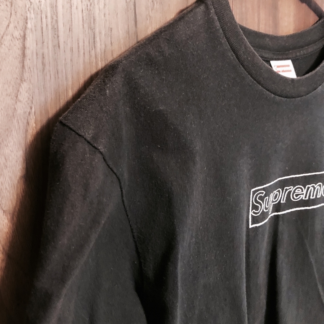 Supreme(シュプリーム)のSupreme  Mサイズ　KAWS BOXロゴTシャツ メンズのトップス(Tシャツ/カットソー(半袖/袖なし))の商品写真