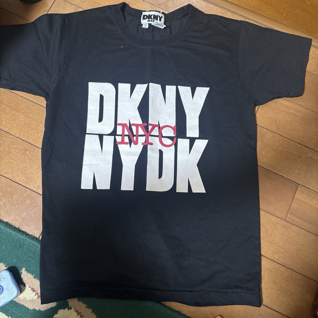 DKNY(ダナキャランニューヨーク)のダナキャランニューヨーク半袖Tシャツ レディースのトップス(Tシャツ(半袖/袖なし))の商品写真