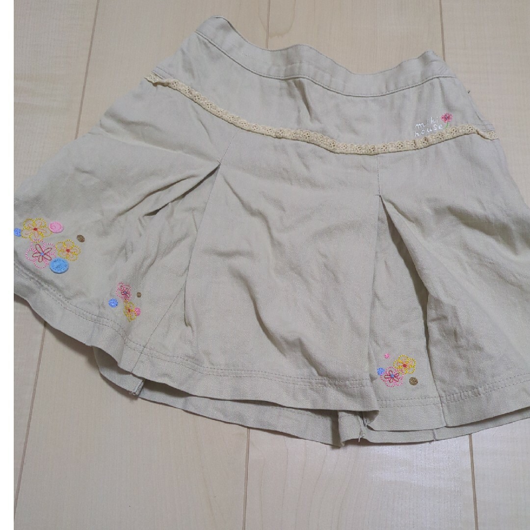 mikihouse(ミキハウス)のミキハウス　スカート　110cm　MIKIHOUSE キッズ/ベビー/マタニティのキッズ服女の子用(90cm~)(スカート)の商品写真