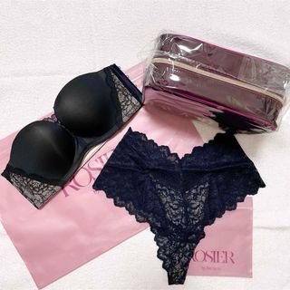 ハーリップトゥ(Her lip to)のEveryday Essential Strapless Bra【D65】セット(ブラ&ショーツセット)