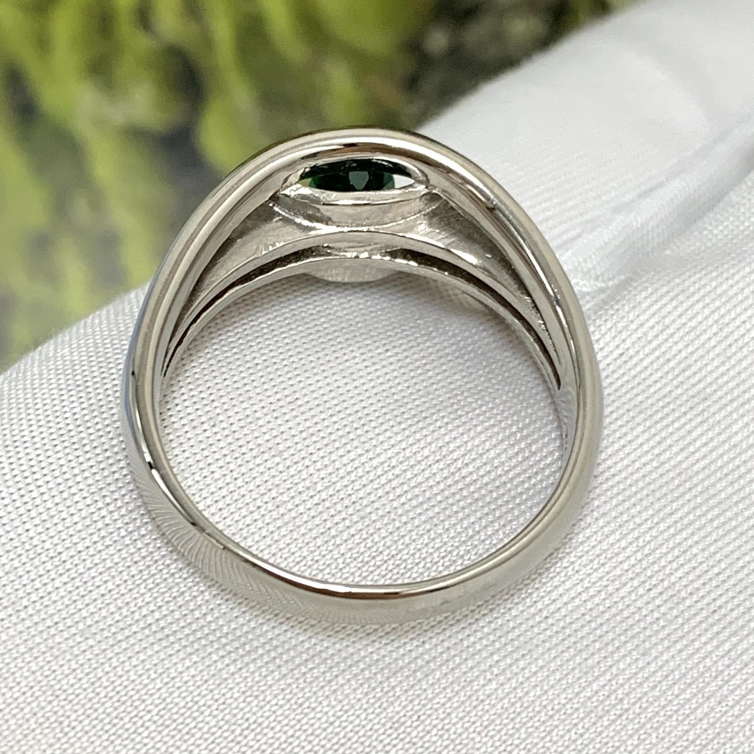 Pt900 ガーネット　0.44 ダイヤモンド　0.09 リング　指輪 レディースのアクセサリー(リング(指輪))の商品写真