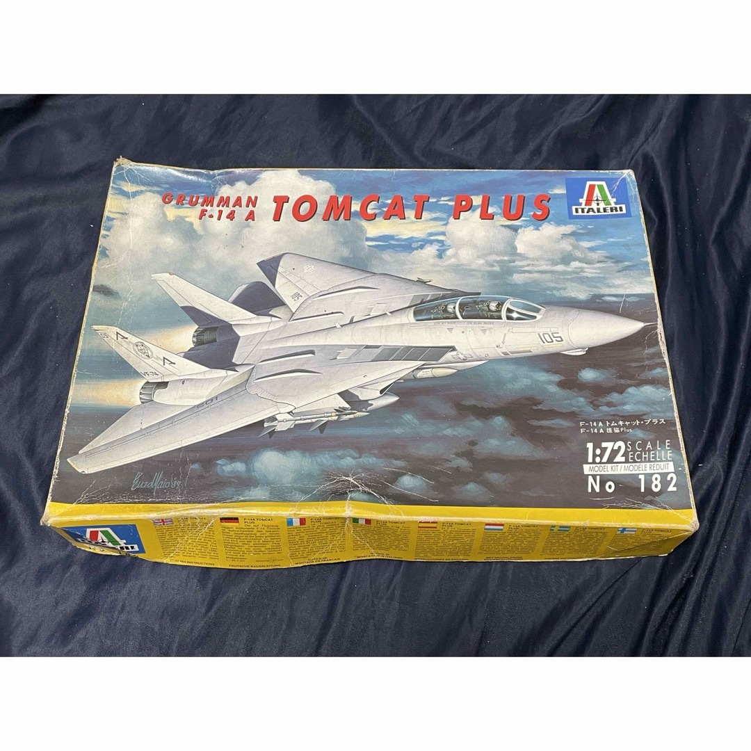 ITALERI 1/72 F-14A トムキャット プラス エンタメ/ホビーのおもちゃ/ぬいぐるみ(プラモデル)の商品写真
