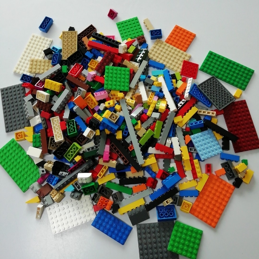 Lego(レゴ)のLEGO 中古 基本パーツ詰め合わせ⑤ エンタメ/ホビーのエンタメ その他(その他)の商品写真