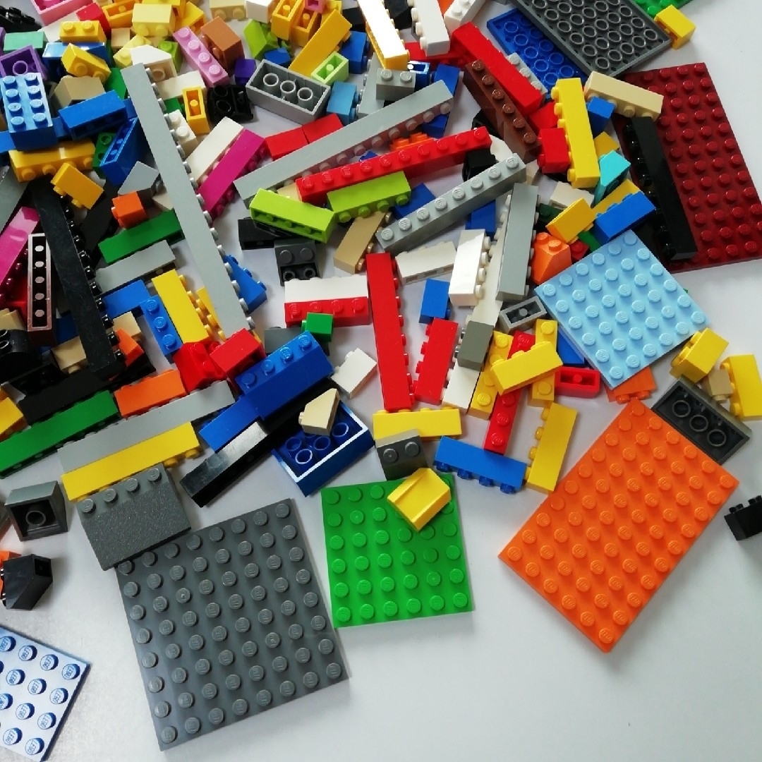 Lego(レゴ)のLEGO 中古 基本パーツ詰め合わせ⑤ エンタメ/ホビーのエンタメ その他(その他)の商品写真