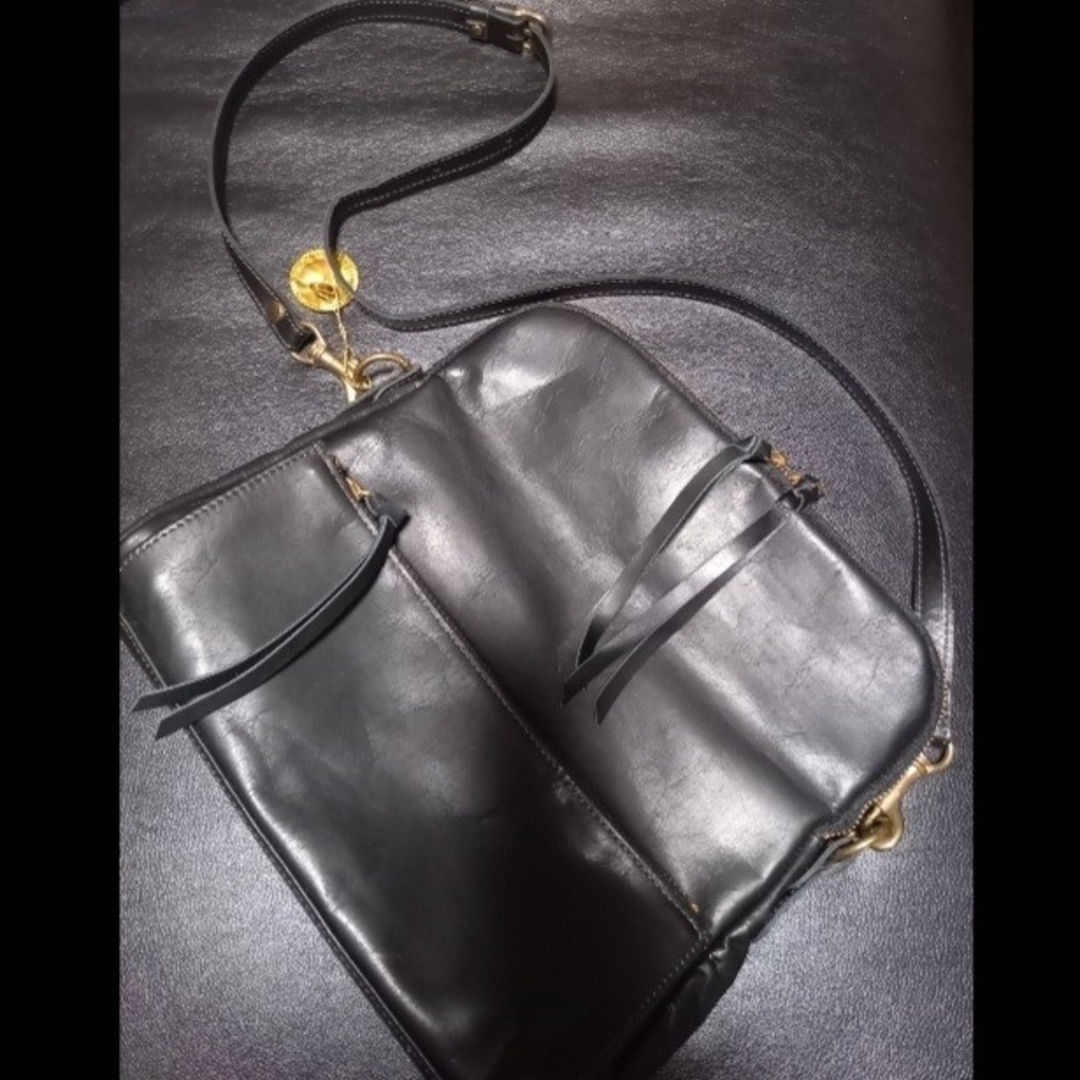 BARDOT ROSE(バルドロゼ)のバルドロゼ　本革　ショルダーバッグ　黒 レディースのバッグ(ショルダーバッグ)の商品写真
